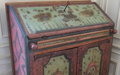 Meuble peint : Restauration d’un écritoire