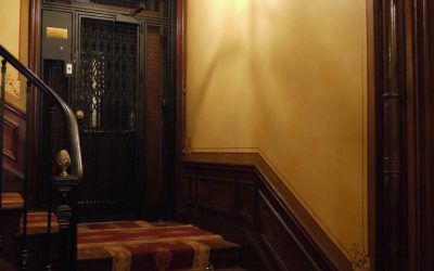 Décor peint Néoclassique :  composition de patines, avec motifs d’angles et filets