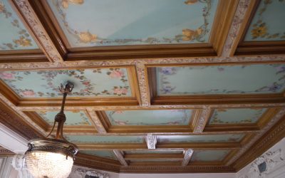 Restauration de décor peint d’un plafond à caissons du XIXe siècle