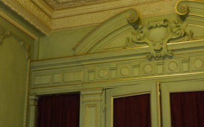 DÉCOR CLASSIQUE : composition de patines et dorures