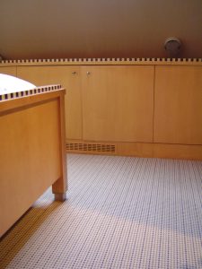 Meubles en érable sycomore