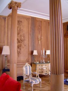 Colonnes en faux bois de chêne