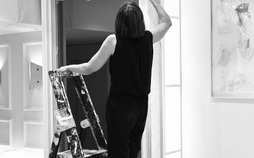 DÉCOR DE CADRE DE MIROIR