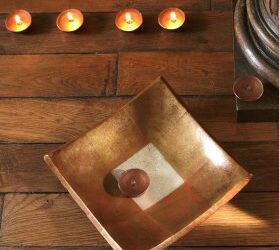 OBJETS PEINTS en bronze et dorures